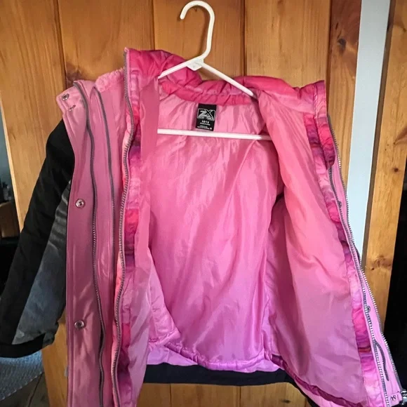 Girls ZeroXposur Heavyweight Faux Fur Hooded 2-in-1 Jacket. - Picture 4 of 7